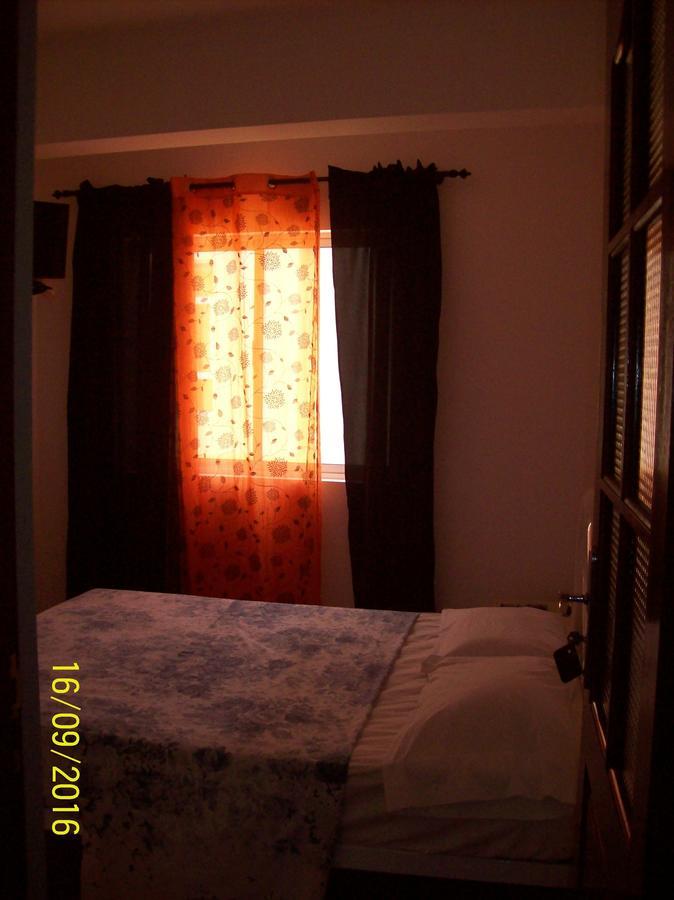 Hôtel Anildo à Lazareto Extérieur photo